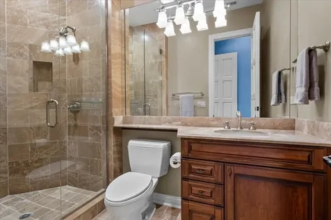 1690 Tallgrass Lane Lake Forest IL 60045