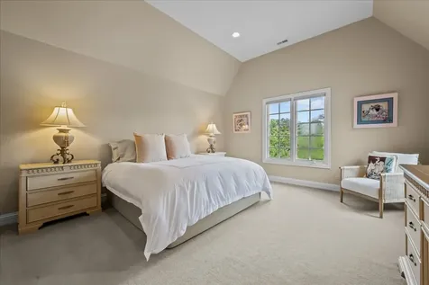 1690 Tallgrass Lane Lake Forest IL 60045