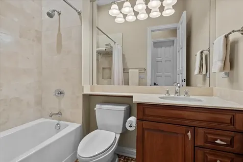 1690 Tallgrass Lane Lake Forest IL 60045