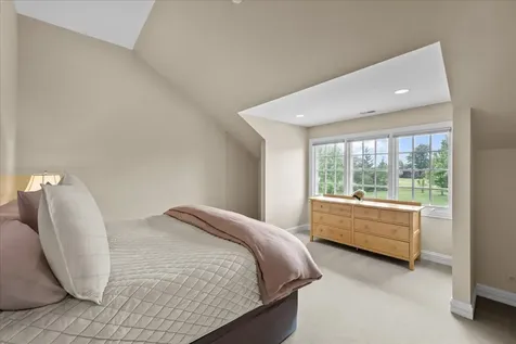 1690 Tallgrass Lane Lake Forest IL 60045