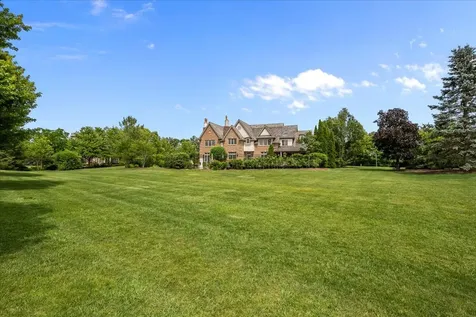 1690 Tallgrass Lane Lake Forest IL 60045