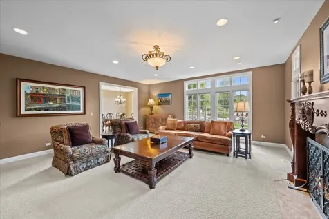 1690 Tallgrass Lane Lake Forest IL 60045