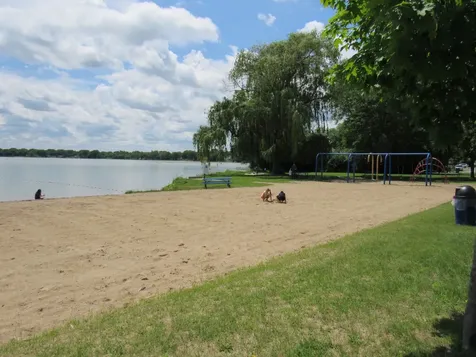 4917 Maplehill Drive Mccullom Lake IL 60050