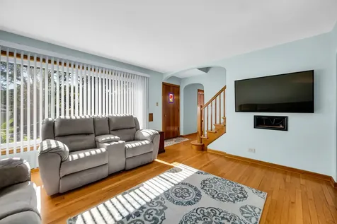 13044 South Muskegon Avenue Chicago IL 60633