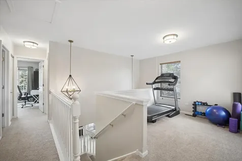 294 Larsdotter Lane Geneva IL 60134