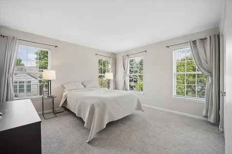 294 Larsdotter Lane Geneva IL 60134