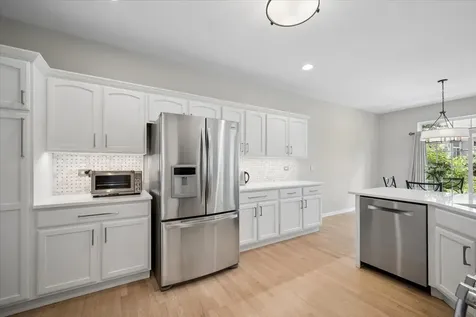 294 Larsdotter Lane Geneva IL 60134