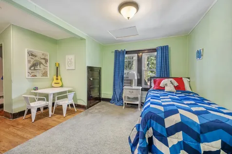 1078 Greenview Avenue Des Plaines IL 60016