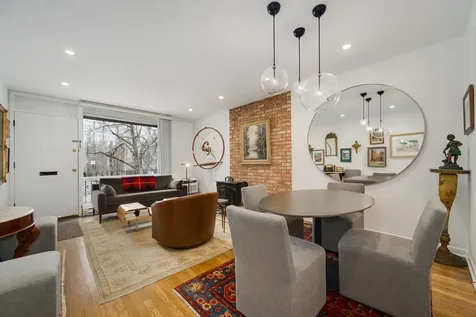 235 West Eugenie Street Chicago IL 60614