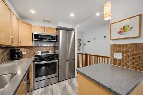 235 West Eugenie Street Chicago IL 60614