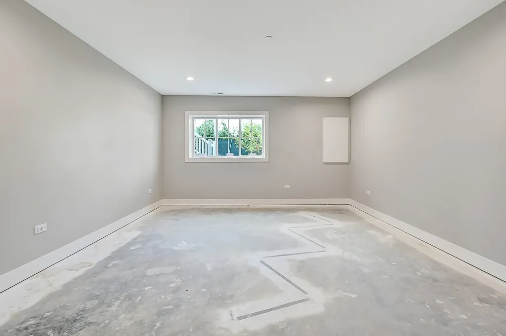 139 Harding Court Glen Ellyn IL 60137