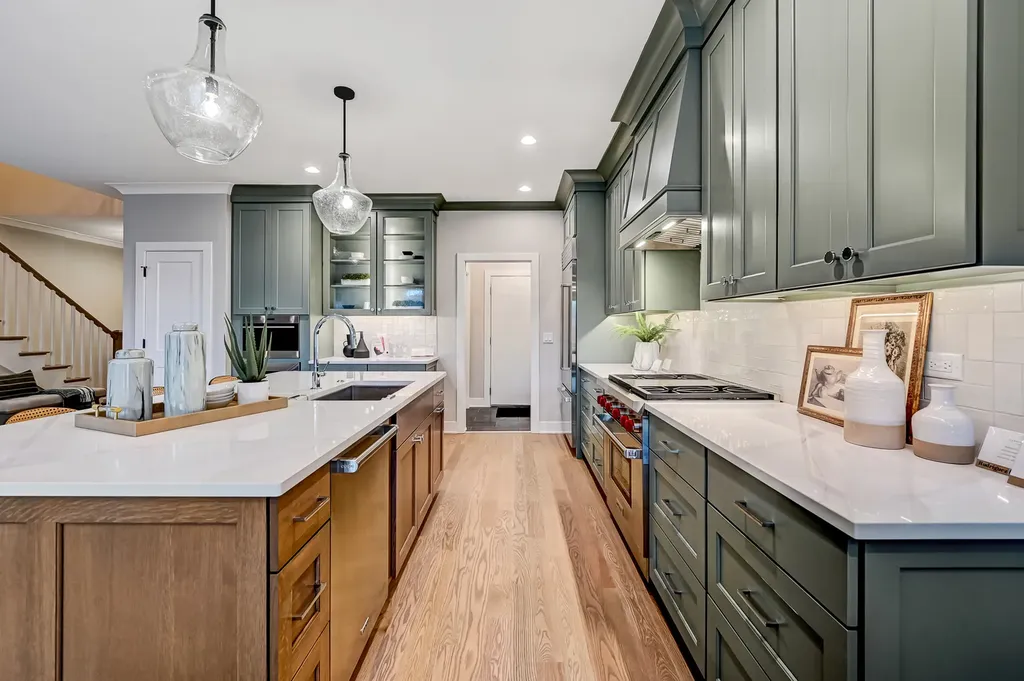 139 Harding Court Glen Ellyn IL 60137