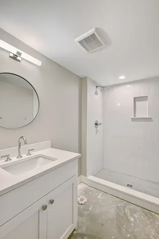 139 Harding Court Glen Ellyn IL 60137