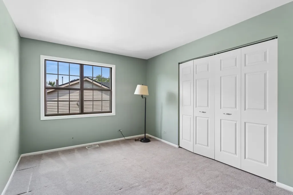 213 Campbell Drive Bolingbrook IL 60440