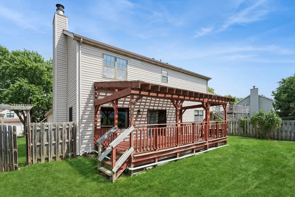 213 Campbell Drive Bolingbrook IL 60440