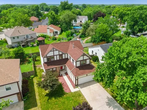 213 Campbell Drive Bolingbrook IL 60440