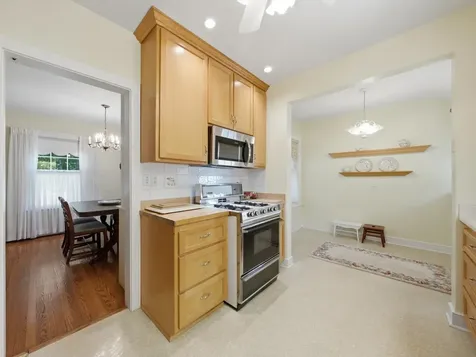 1319 Bunker Avenue Flossmoor IL 60422