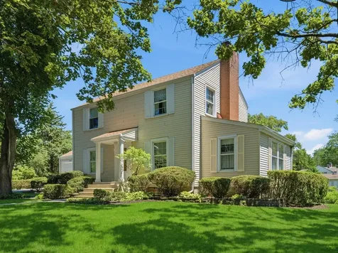 1319 Bunker Avenue Flossmoor IL 60422