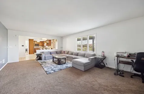 19328 Woodfield Court Tinley Park IL 60487
