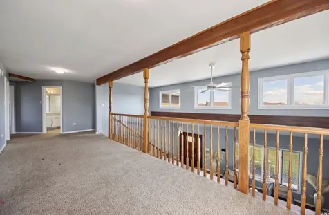 19328 Woodfield Court Tinley Park IL 60487