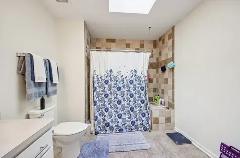 19328 Woodfield Court Tinley Park IL 60487