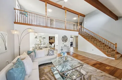 19328 Woodfield Court Tinley Park IL 60487