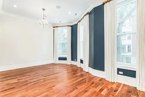116 West Chestnut Street Chicago IL 60610