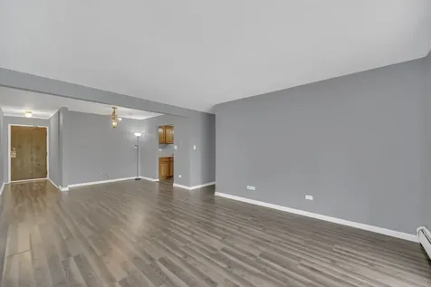 138 East Bailey Road Naperville IL 60565