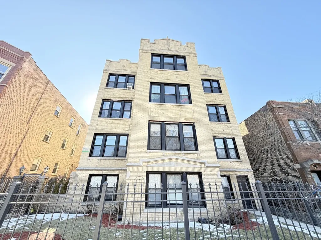 3155 West Augusta Boulevard Chicago IL 60622