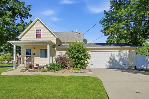 1841 36TH Street Moline IL 61265