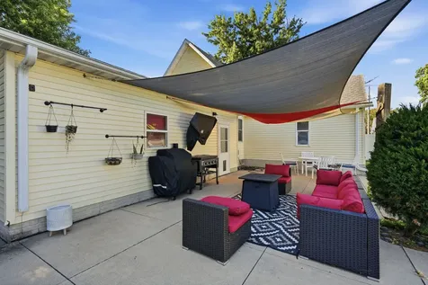 1841 36TH Street Moline IL 61265