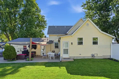 1841 36TH Street Moline IL 61265