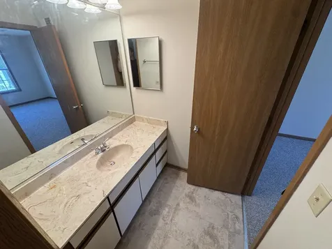 267 Yorkshire Court Gurnee IL 60031