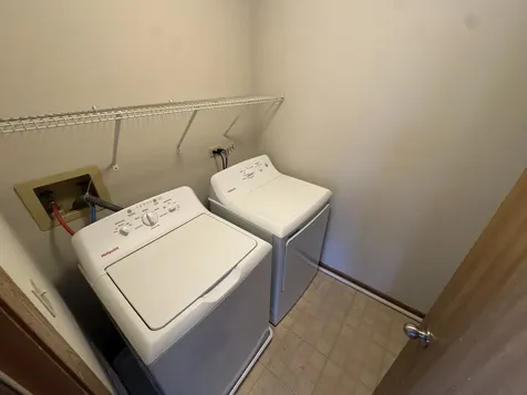 267 Yorkshire Court Gurnee IL 60031