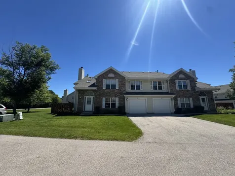 267 Yorkshire Court Gurnee IL 60031