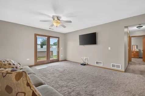 2700 Eagle Drive Joliet IL 60436