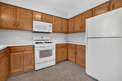 2700 Eagle Drive Joliet IL 60436
