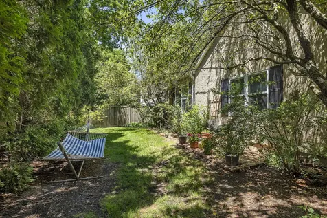 1370 Forest Avenue Highland Park IL 60035