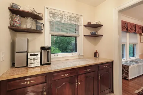 1370 Forest Avenue Highland Park IL 60035