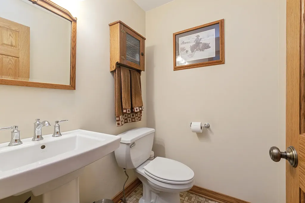 7933 Glen Lane Darien IL 60561