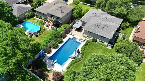 7933 Glen Lane Darien IL 60561