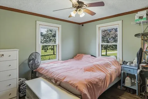 17669 North 2400 Road E Towanda IL 61776