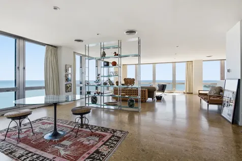 860 North Lake Shore Drive Chicago IL 60611