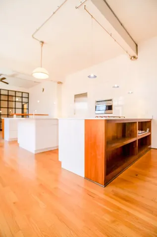 4801 North Ravenswood Avenue Chicago IL 60640