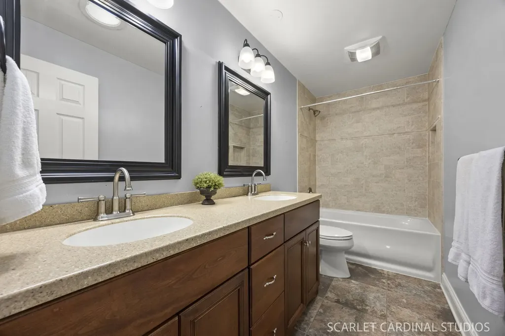 1881 Cambridge Lane Wheaton IL 60189