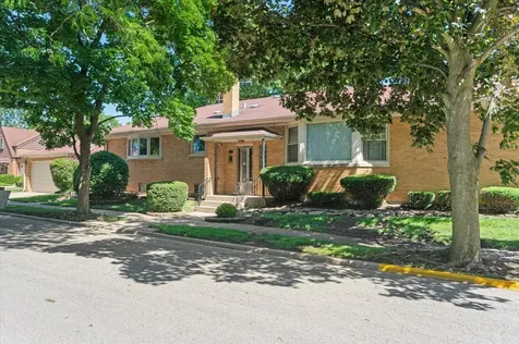 418 East End Avenue Hillside IL 60162