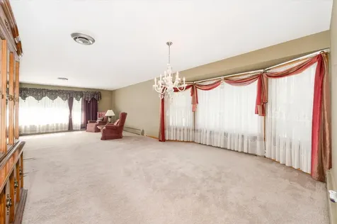 418 East End Avenue Hillside IL 60162