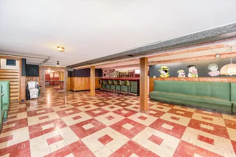 418 East End Avenue Hillside IL 60162