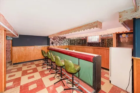 418 East End Avenue Hillside IL 60162