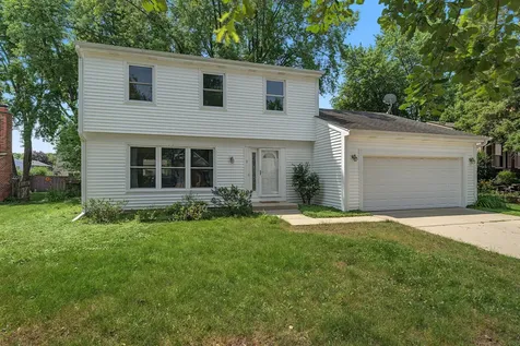 5 Keswick Lane Vernon Hills IL 60061